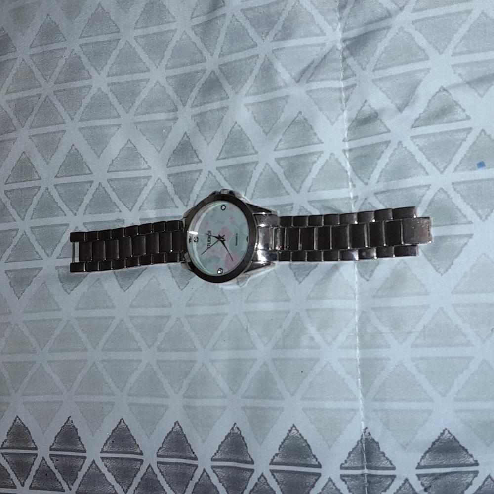 Women's  Studio Time 7"  quartz watch.